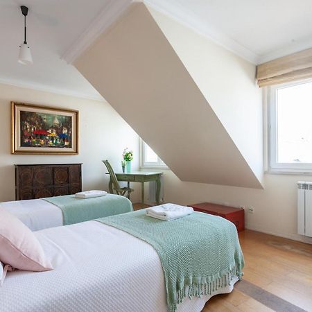 Flh Chic Chiado Exotic Spacious Residence Lisbon Exterior photo